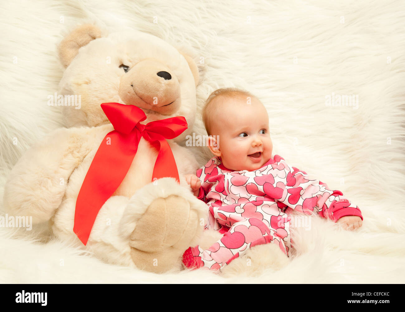 Happy baby bear hi-res stock photography and images - Alamy