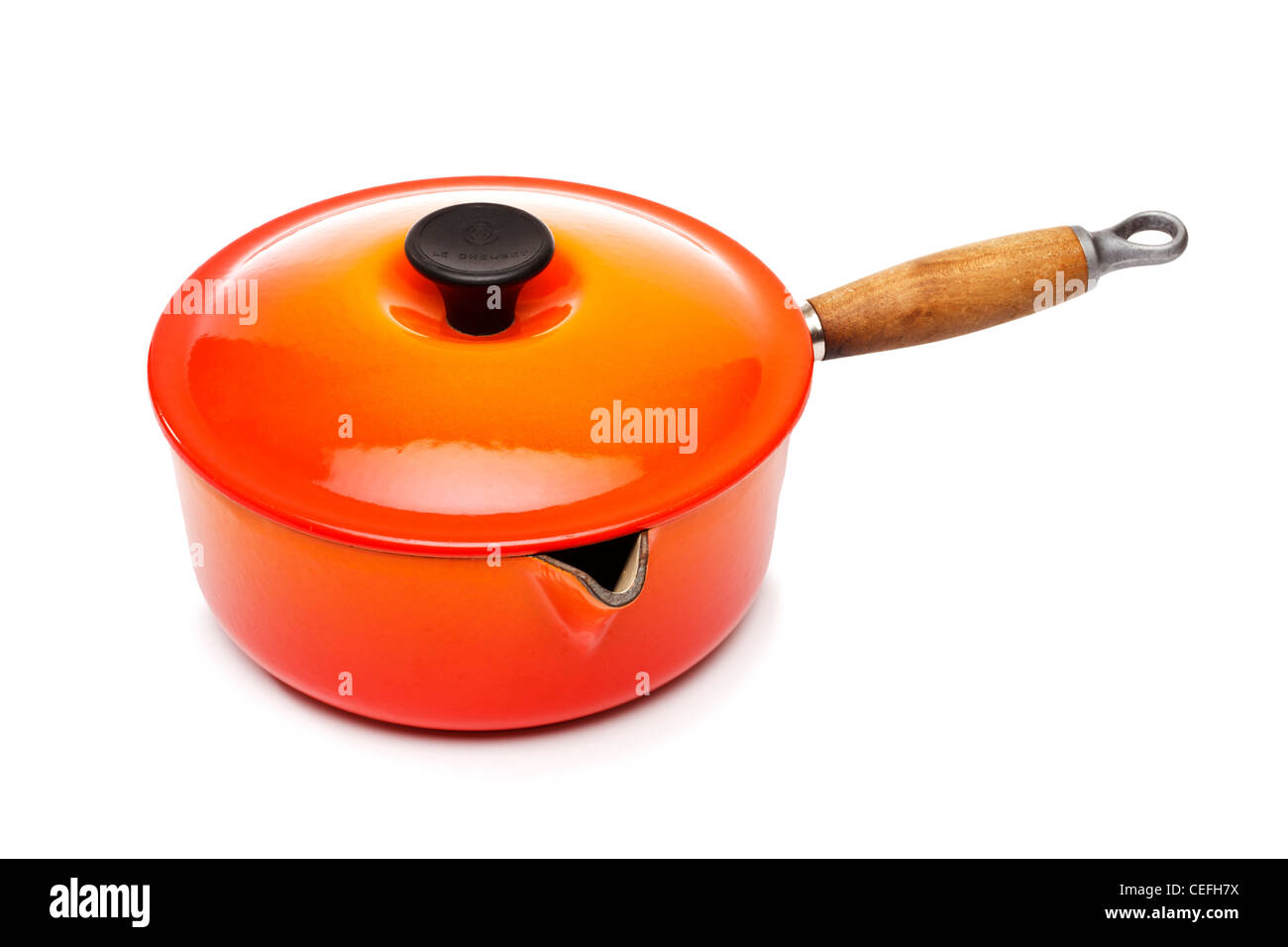 Large cast iron pot hi-res stock photography and images - Alamy