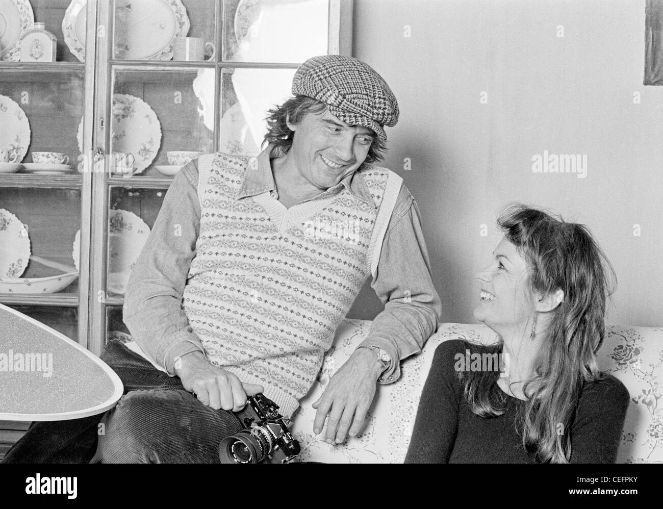 David Bailey and Jean Shrimpton in Cornwall c 1982 Stock Photo