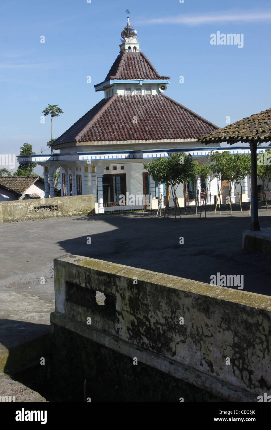 Mosque Yogyakarta Indonesia Stock Photo - Alamy
