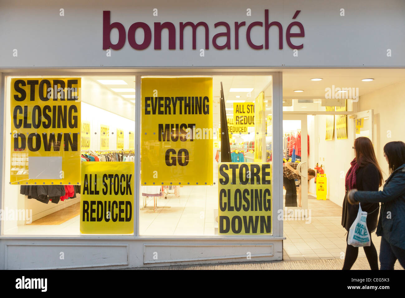 A branch of the women's clothing store BonMarche, part of the failed Peacocks group of stores, about to close down, UK. Stock Photo
