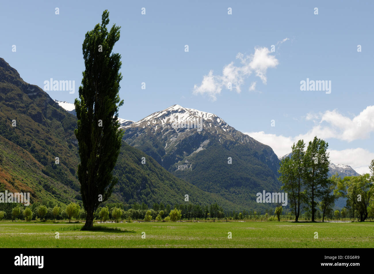 Mountains in Mount Aspiring National Park, New Zealand Stock Photo