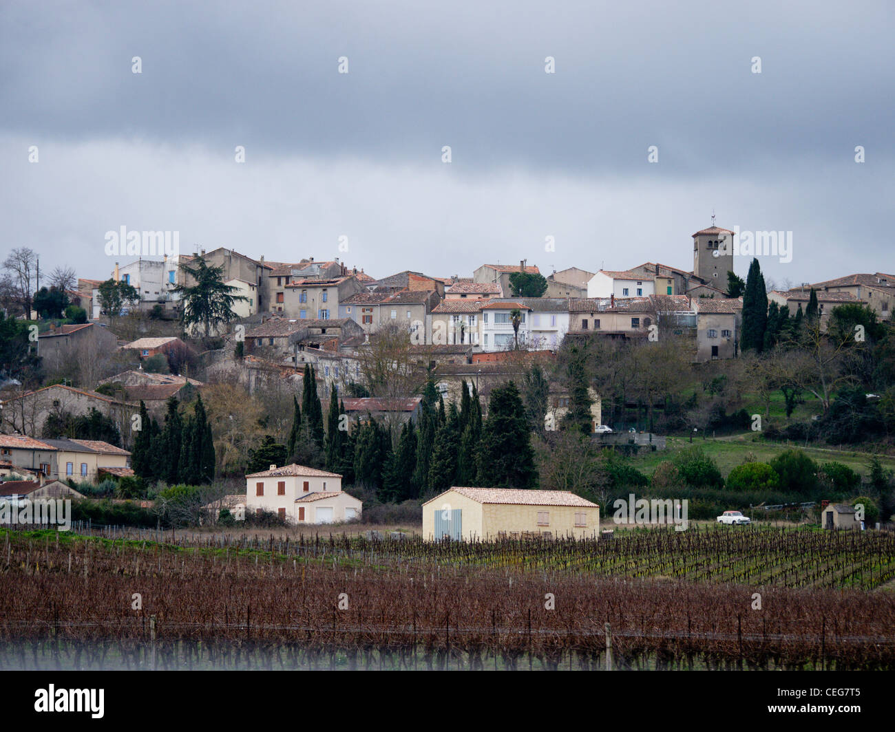 Razes hi-res stock photography and images - Alamy