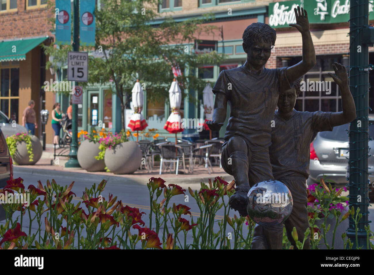 Statues hi res hi-res stock photography and images - Alamy