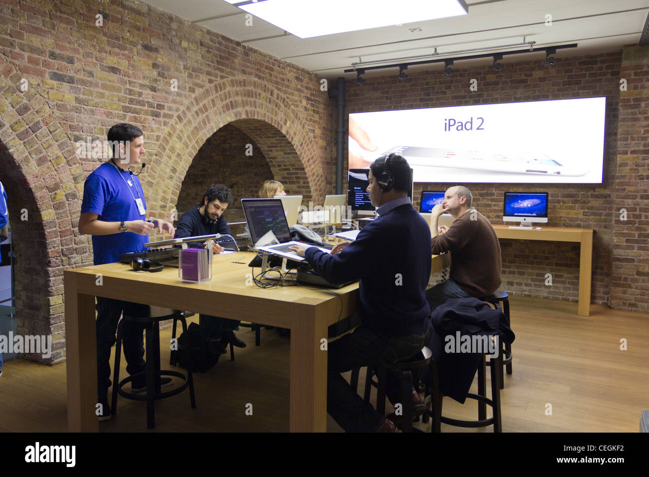 Apple Store - Covent Garden - London Stock Photo