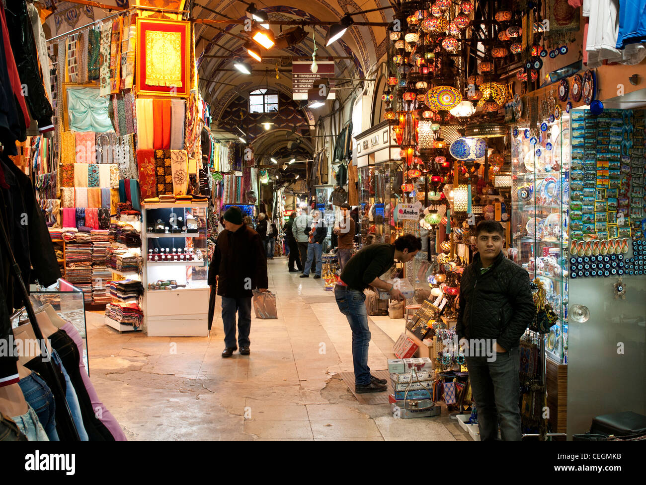 Fabric shop inside the Grand Bazaar, Beyazit, Istanbul, Turkey Stock Photo  - Alamy