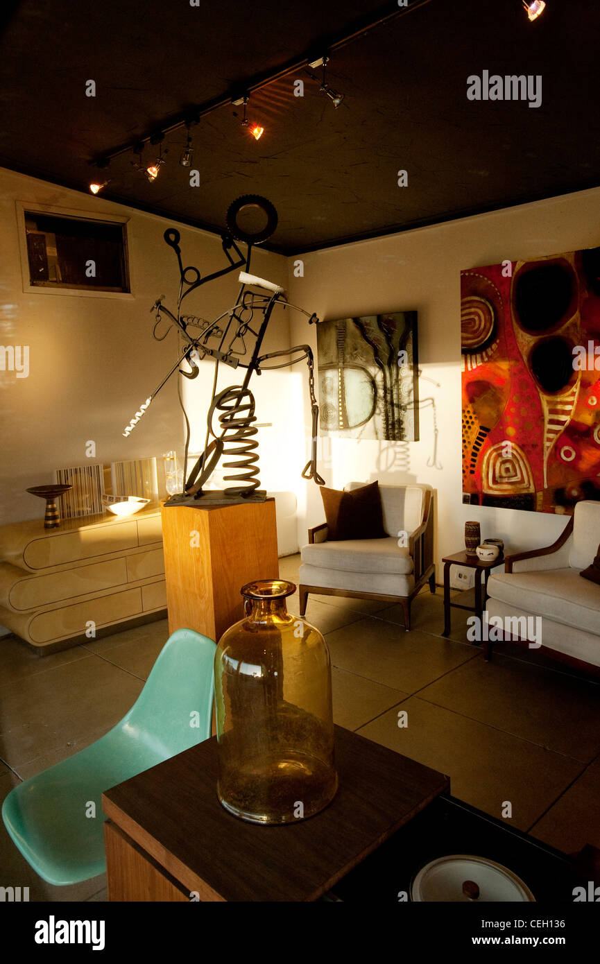Palm springs art gallery hires stock photography and images Alamy