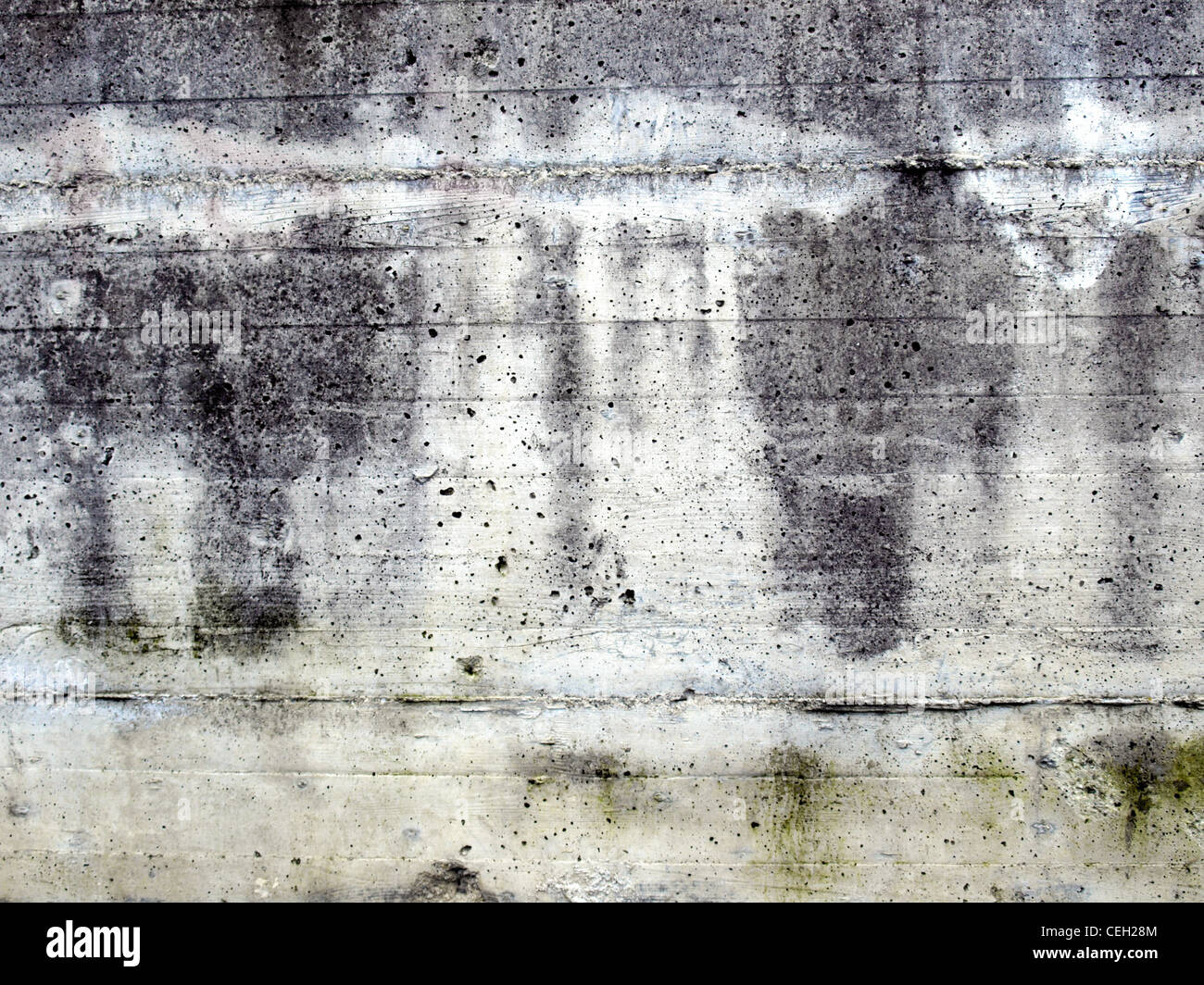 Reinforced concrete wall hi-res stock photography and images - Alamy