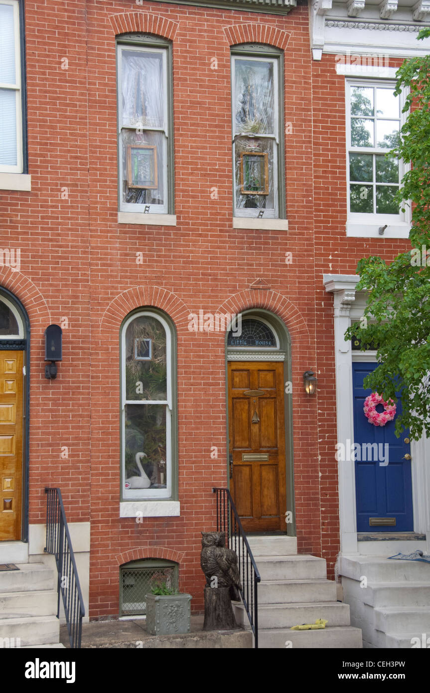 Maryland, Baltimore. The narrowest house in the city, only 96 inches wide. Federal style. Stock Photo