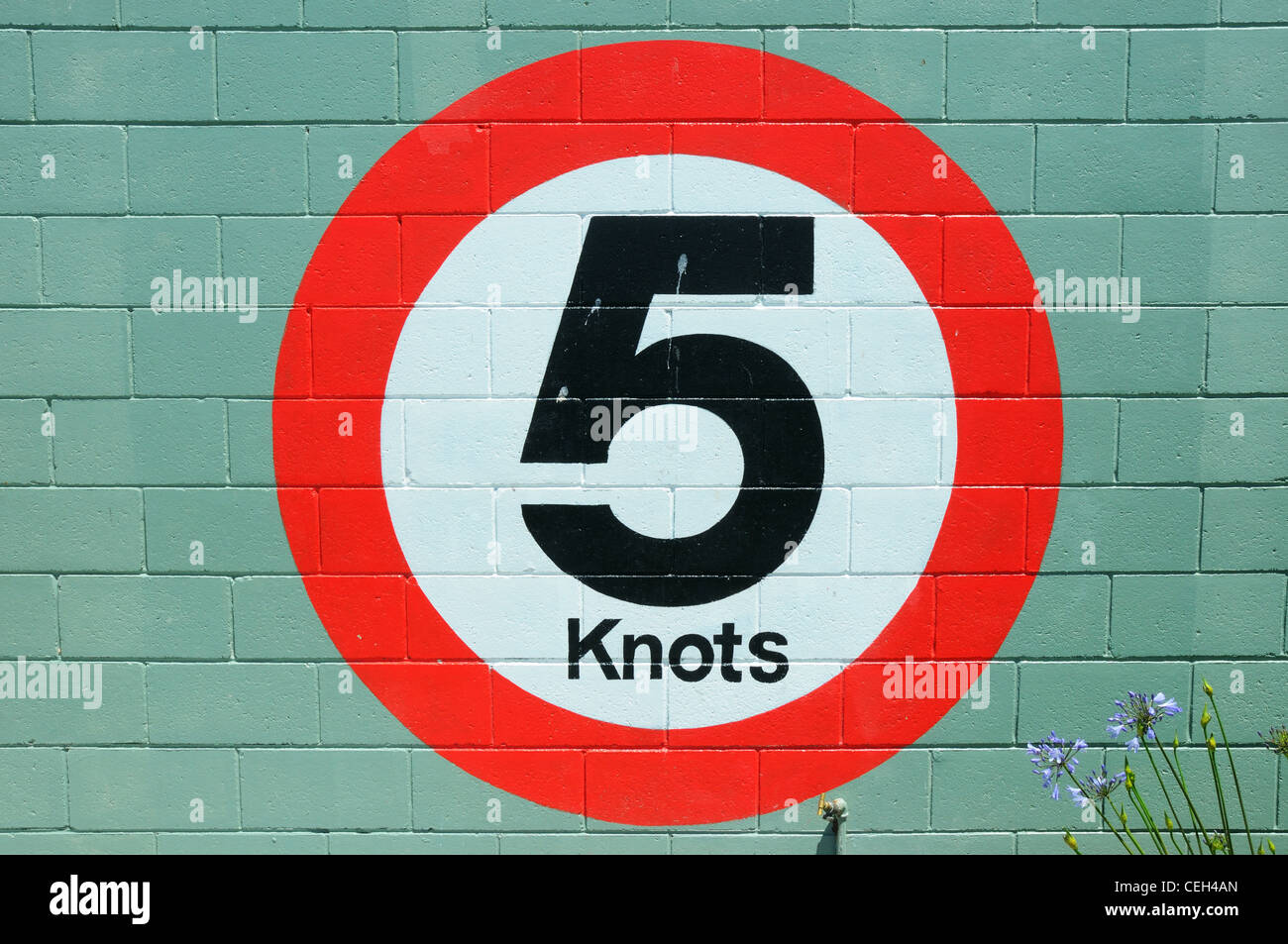 A 5 knots speed limit sign Stock Photo Alamy