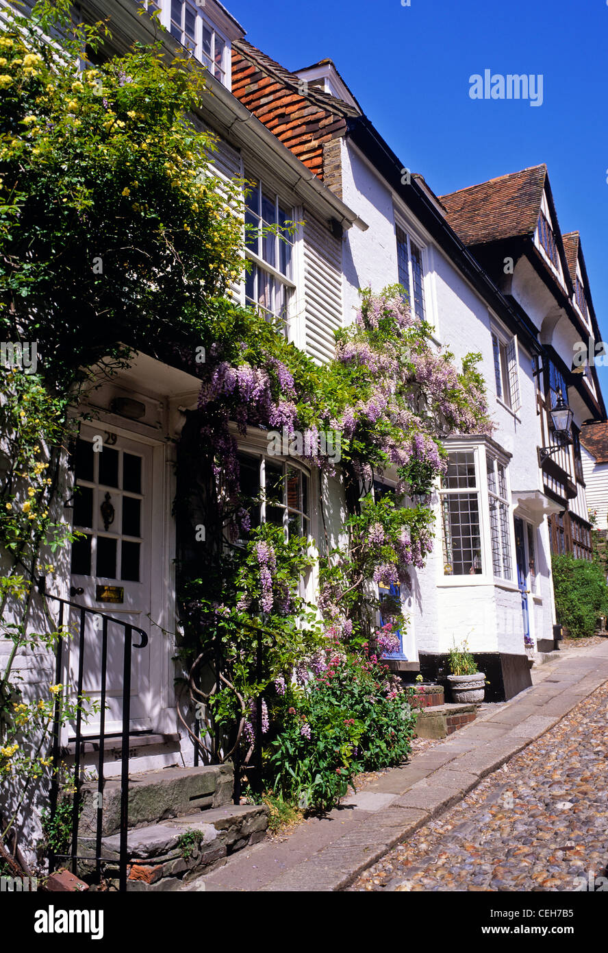Winchelsea, Cobbled Street and Quaint Historic Houses, Sussex, England, UK Stock Photo