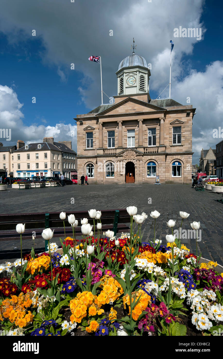 The Town Hall and Market Place, Kelso, Scottish Borders, Scotland Stock Photo
