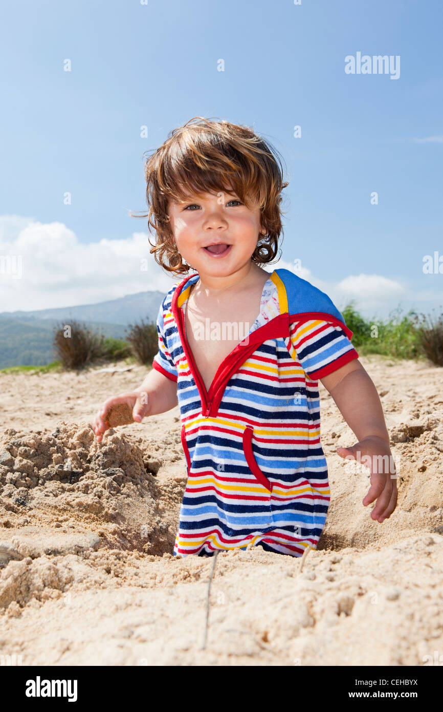 outdoor portrait of child Stock Photo - Alamy