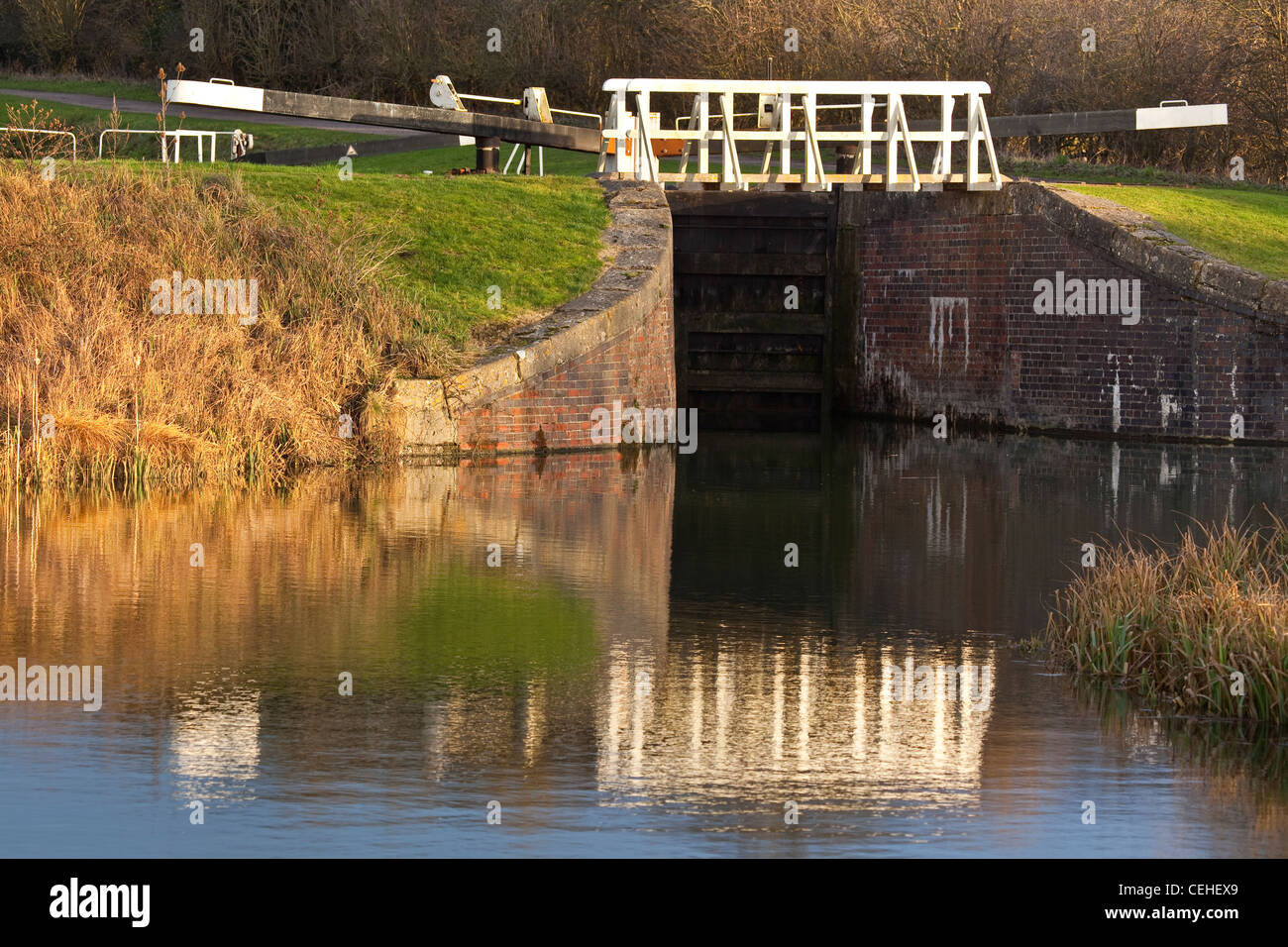 A view of the locks at Caen Hill near Devizes Wiltshire on the Kennet and Avon Canal Stock Photo