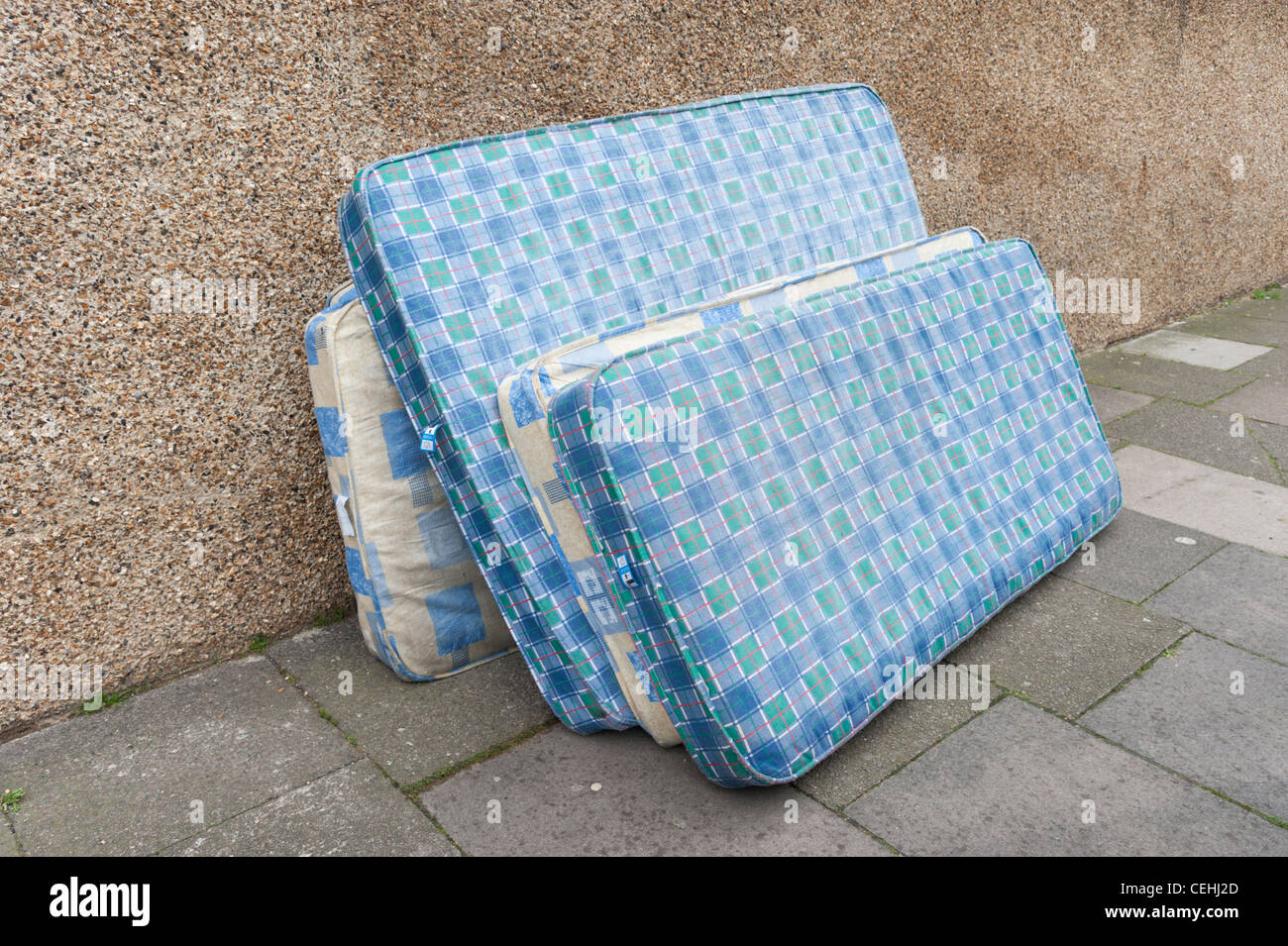 Do Wayfair Take Old Mattress Away Uk at Erik Baker blog