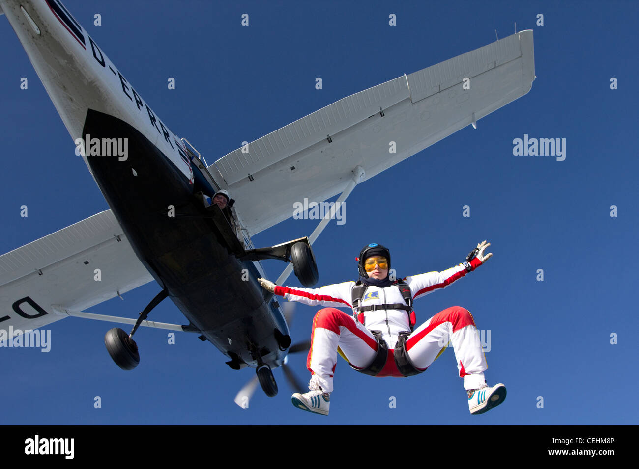 Jumping out of a plane hires stock photography and images Alamy