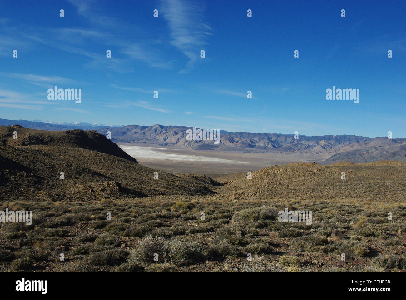 High desert, salt flats and mountain chains, Nevada Stock Photo Alamy