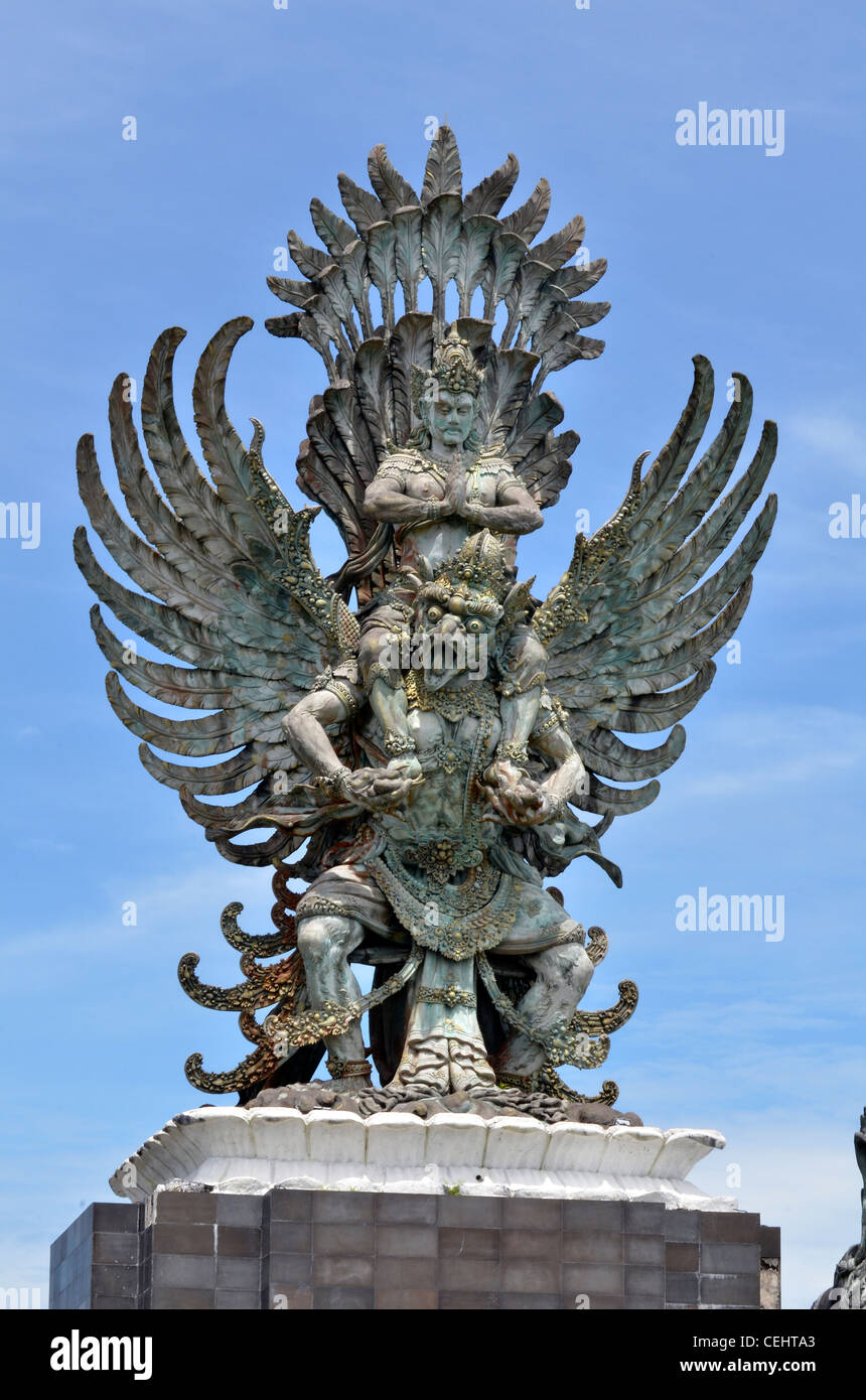 Bali Garuda Statue High Resolution Stock Photography and Images Alamy