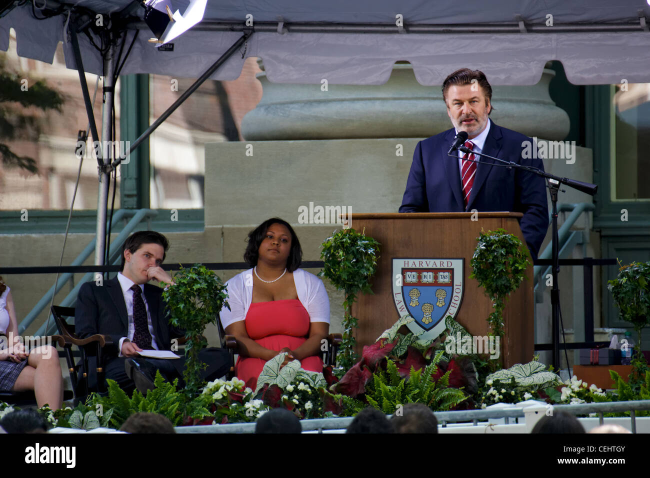 Alec Baldwin at the HLS Commencement 2011 (Harvard Law School