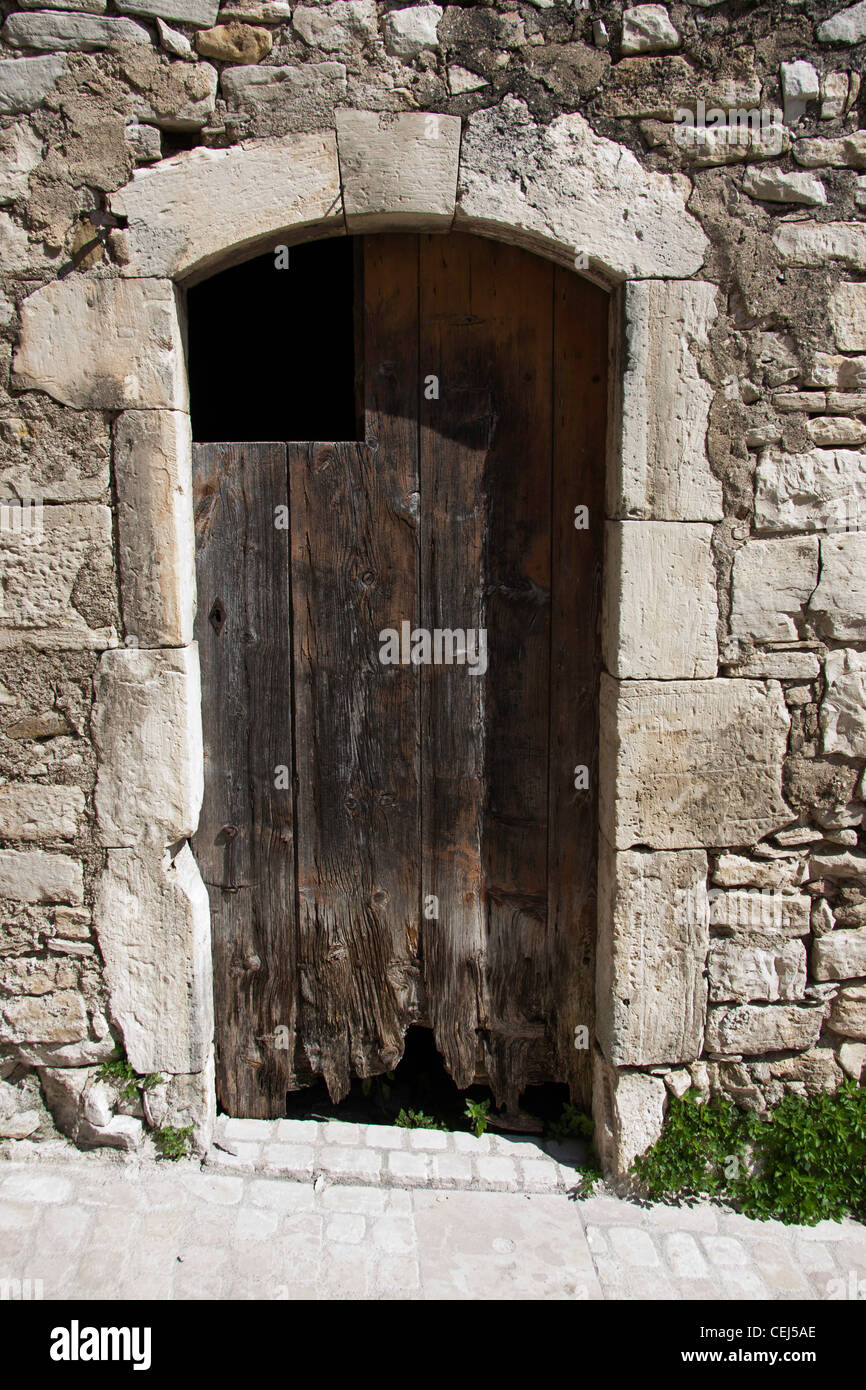 Ancient doorway to a medieval building Stock Photo - Alamy