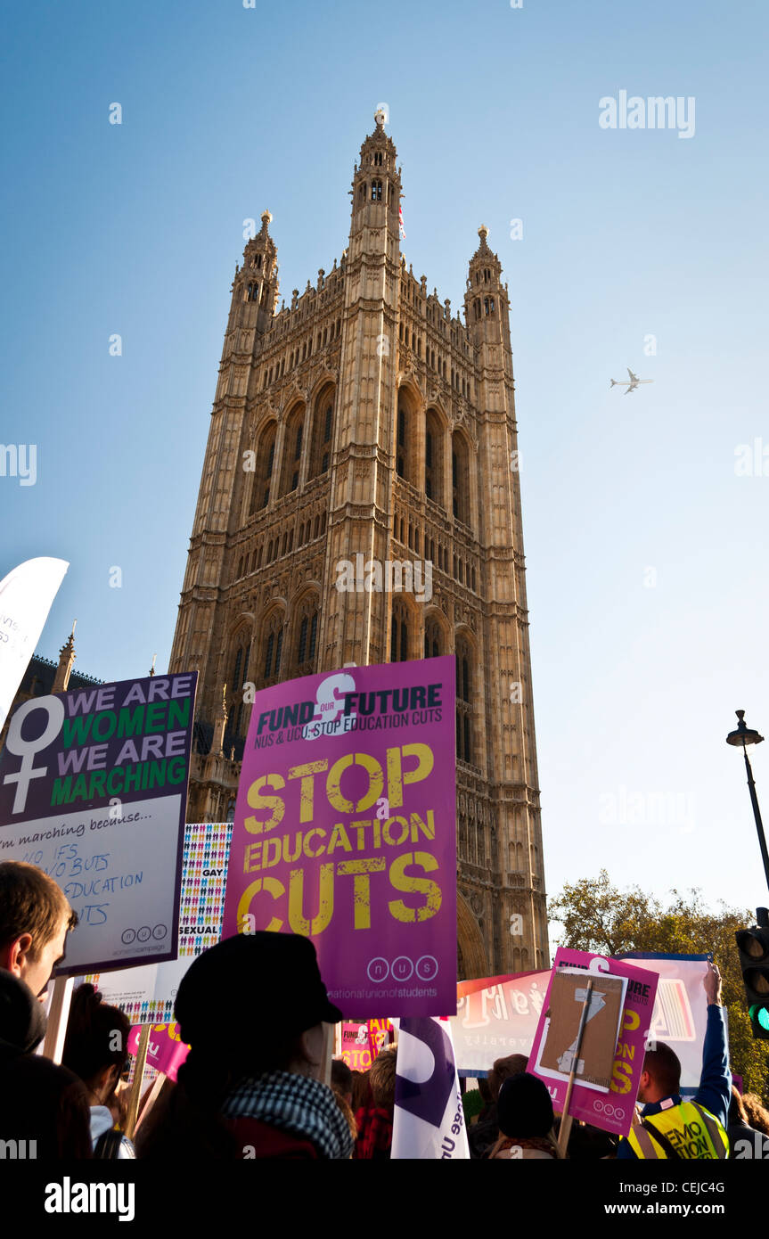 Student protesters near the Houses of Parliament, London, on the NUS ...