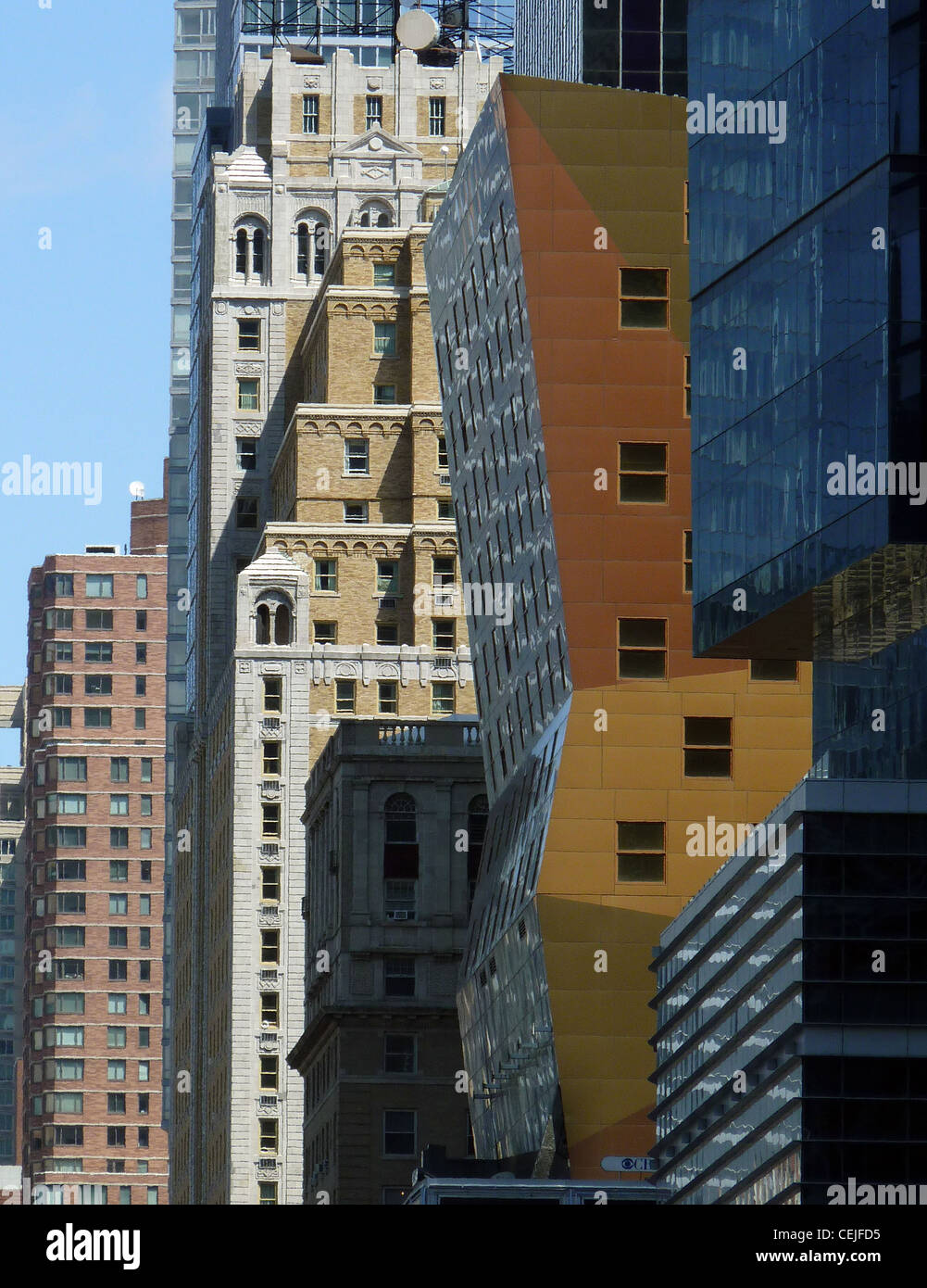 New york city building facades hi-res stock photography and images - Alamy