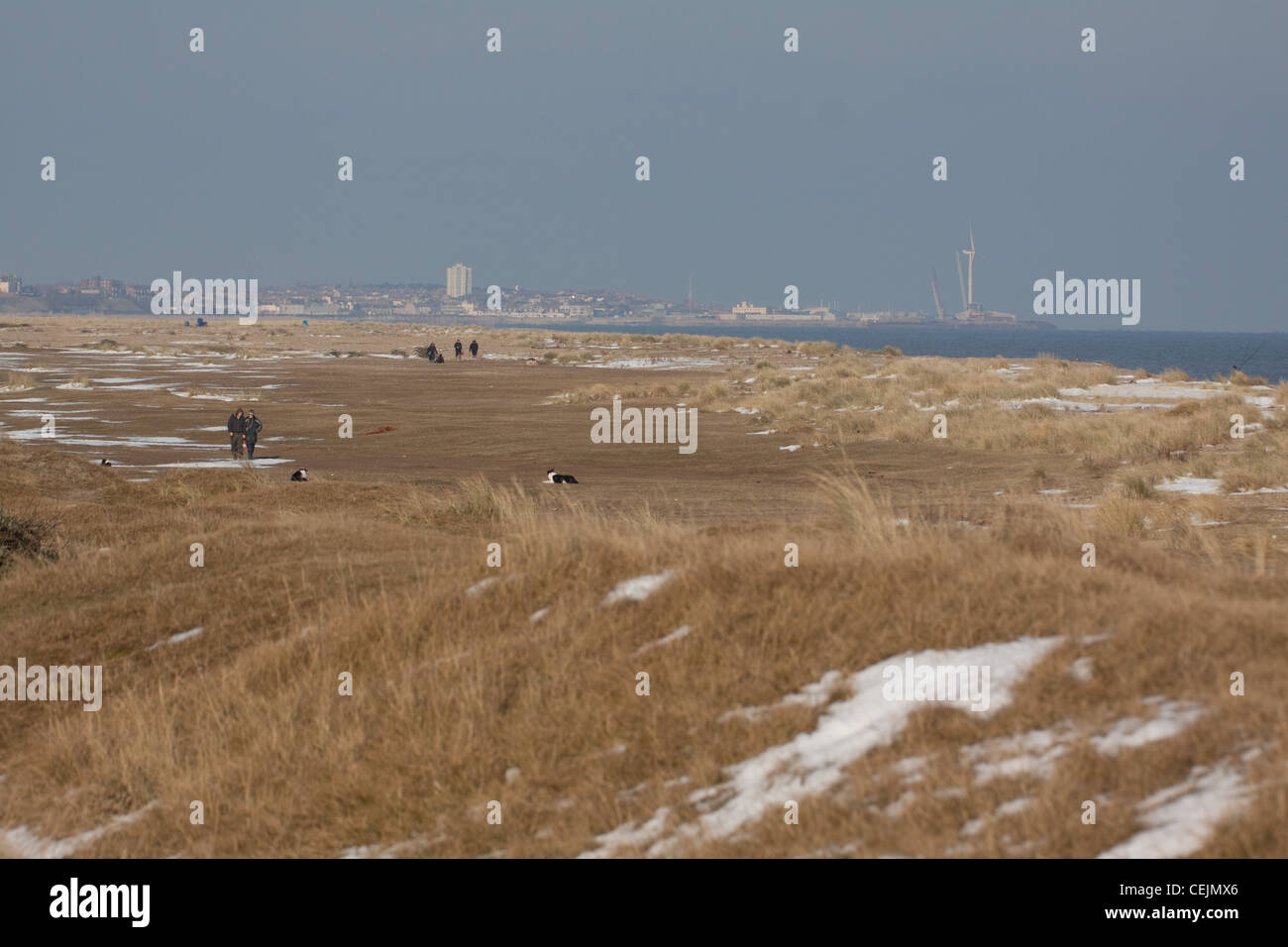 Lowestoft beach snow hires stock photography and images Alamy
