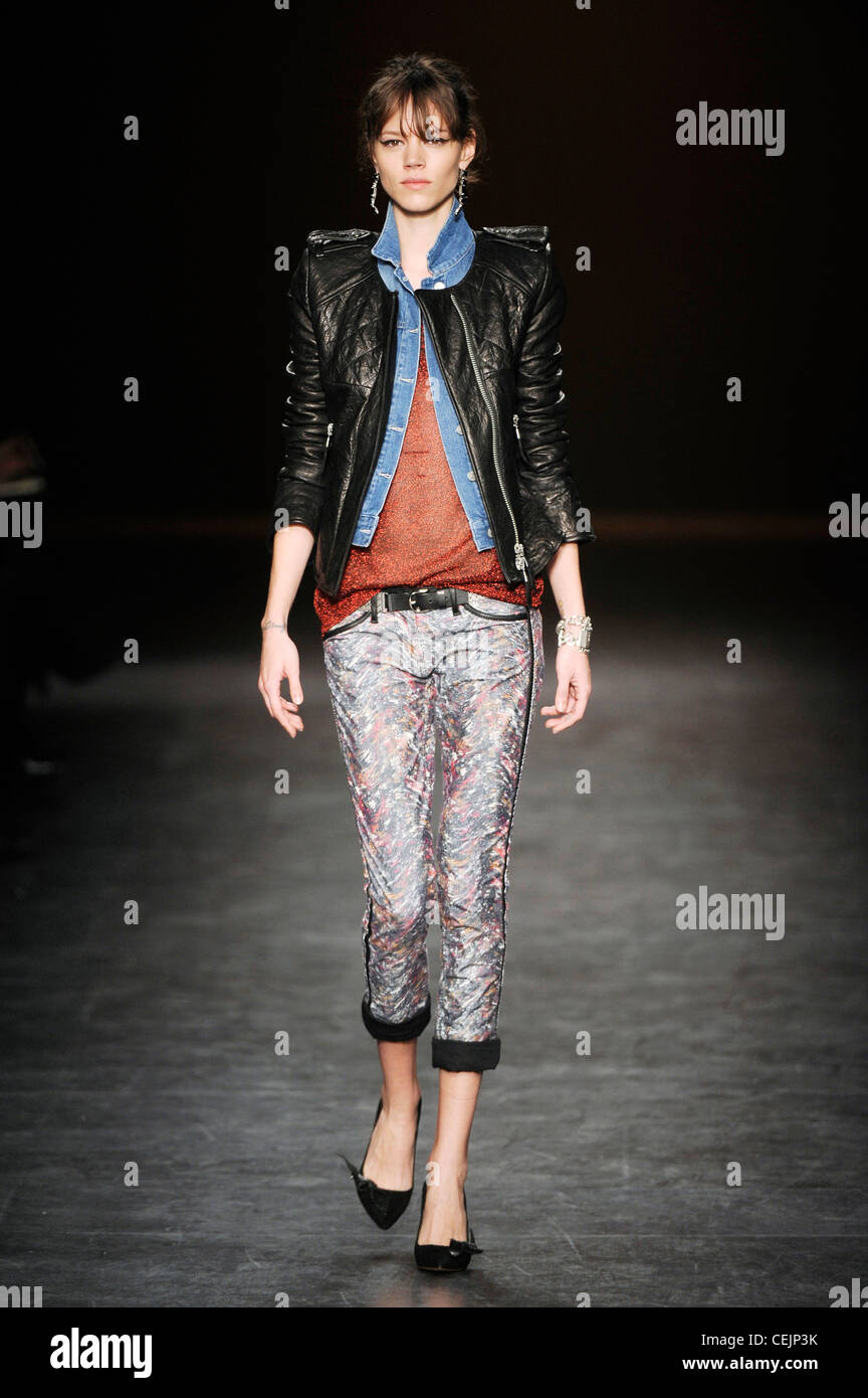 Isabel Marant Paris Ready to Wear Autumn Winter Black leather collarless  jacket zip and cropped sleeves, denim waistcoat, red Stock Photo - Alamy