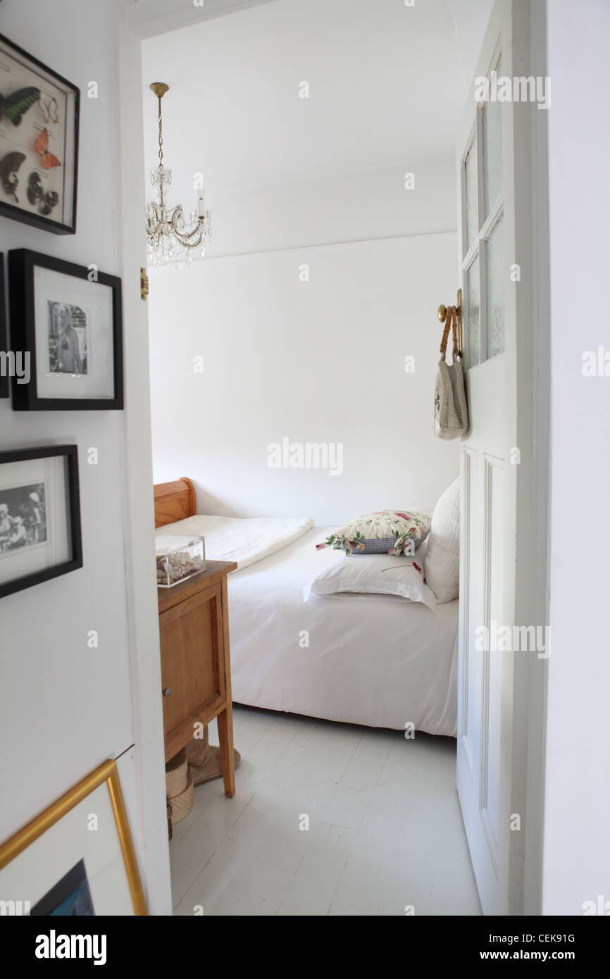 Sydney Apartment Bedroom Interidetail Of Framed Butterflies