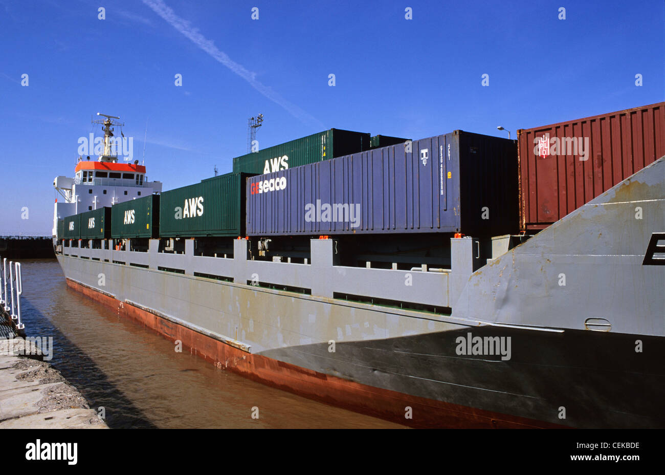 freighter entering port of hull through lock hull yorkshire uk Stock