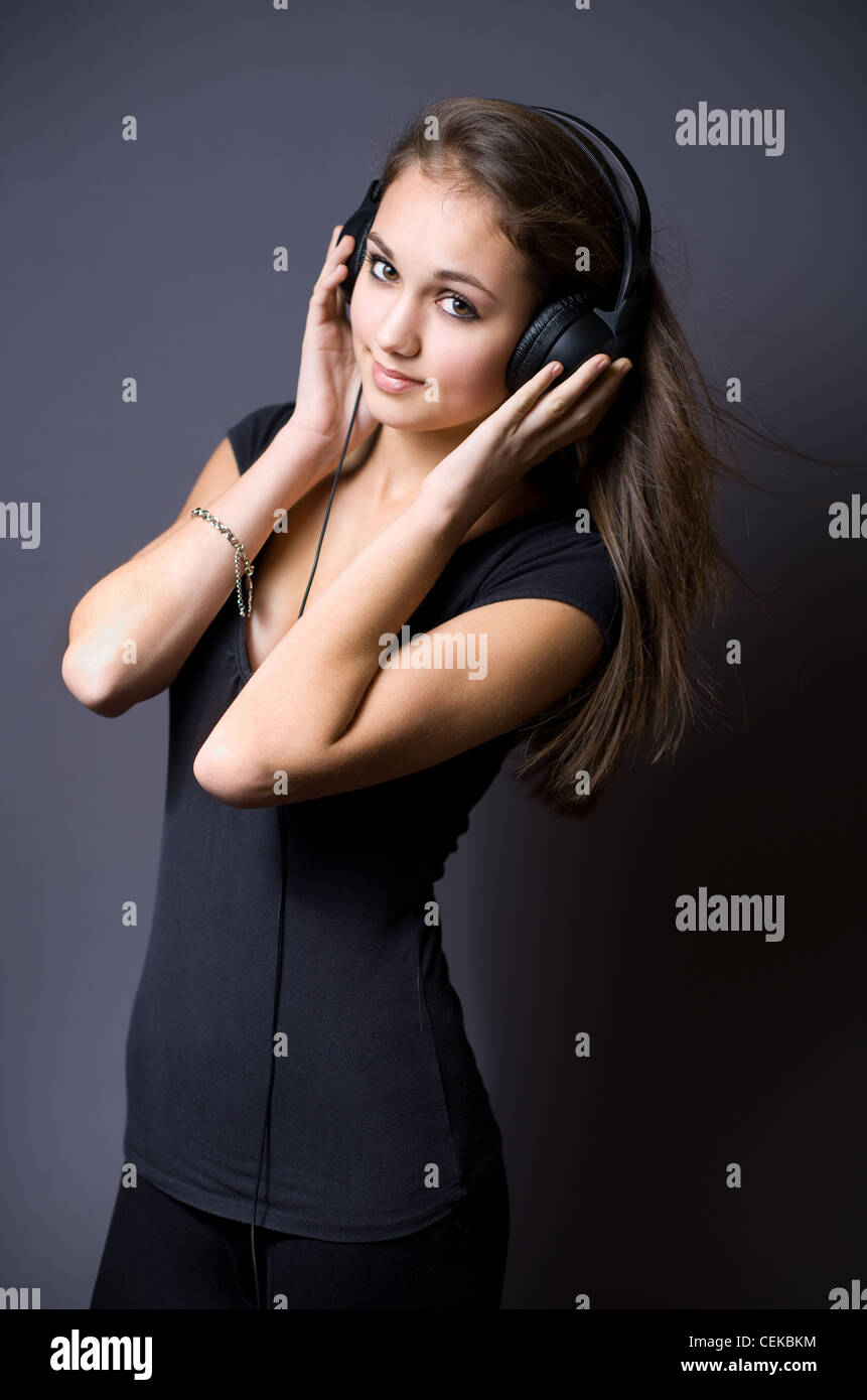 Skinny black teen girl in hi-res stock photography and images - Alamy