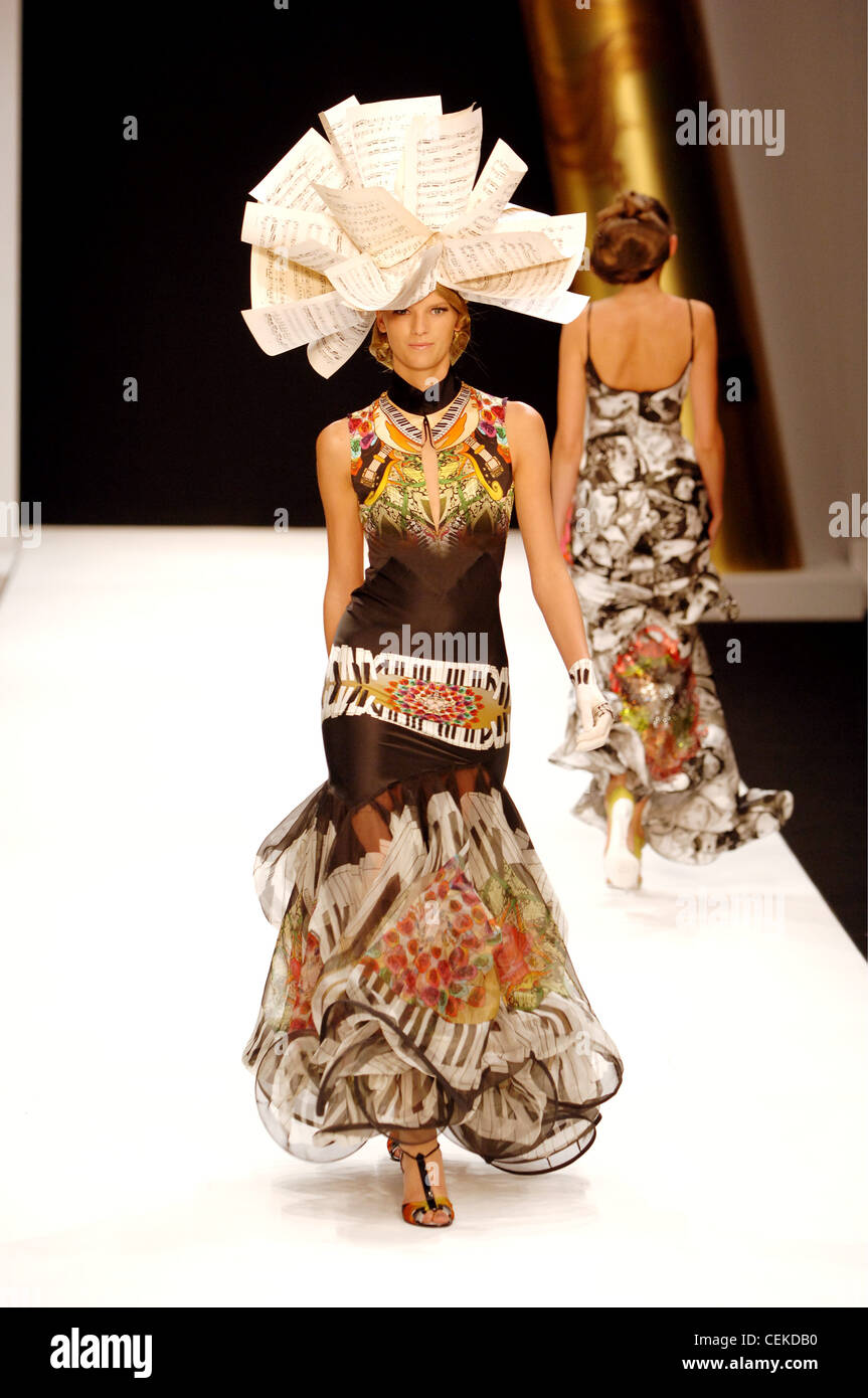 Basso & Brooke London Ready to Wear S S Song sheet hat and patterned ...