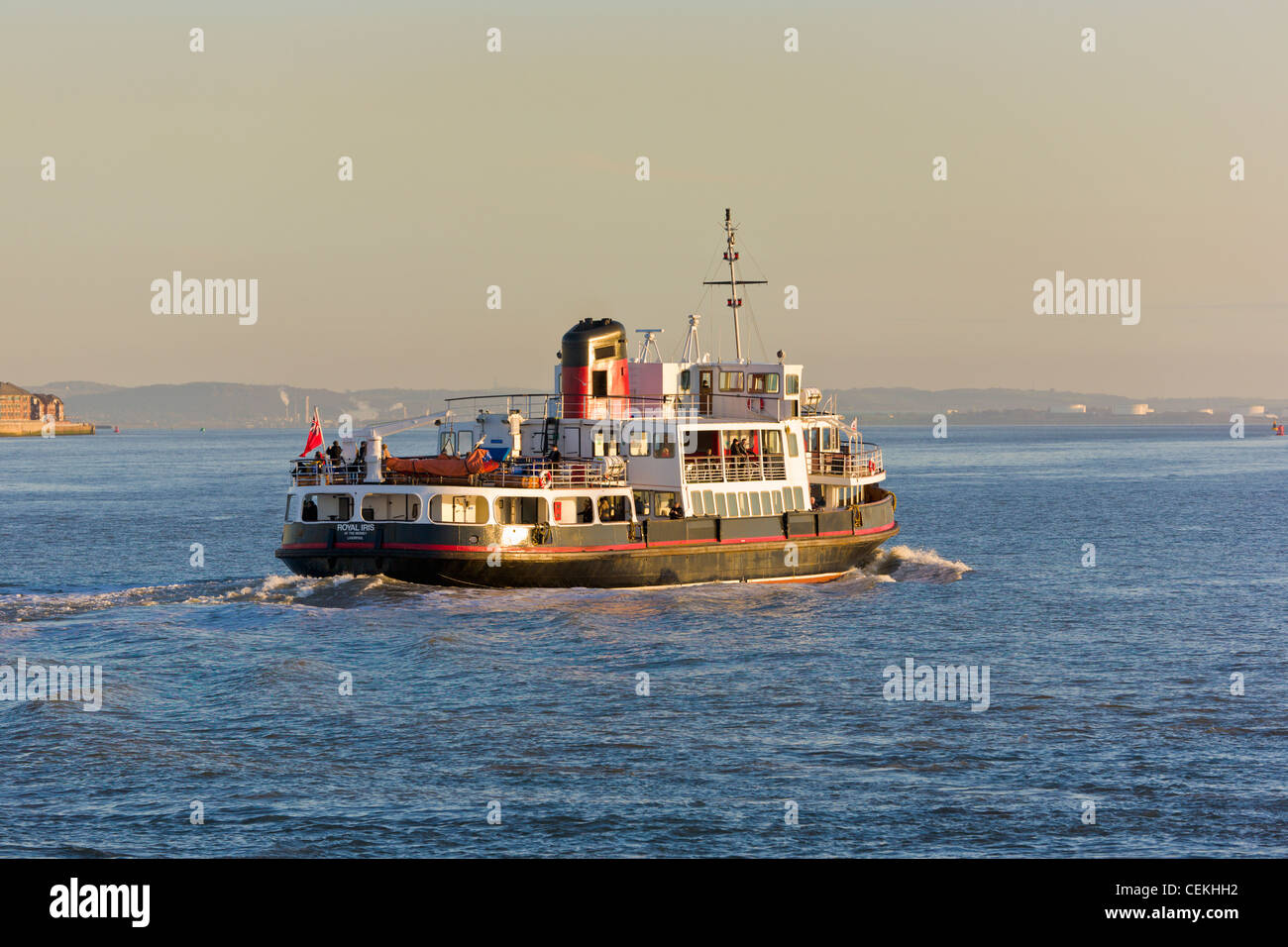 mersey-ferry-liverpool-stock-photo-alamy