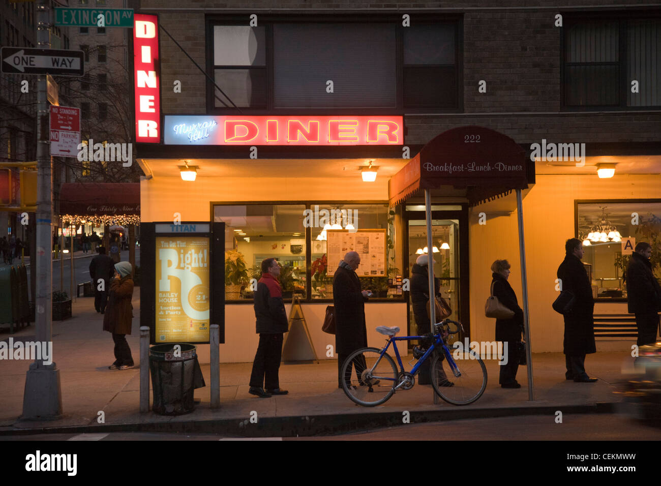 Evening Rush Hour: Manhattan workers waiting for a bus on Lexington ...