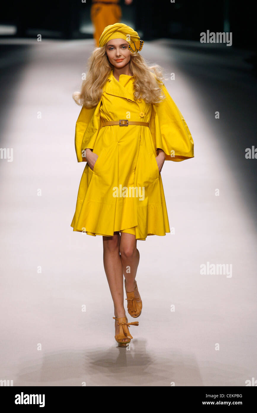 Yellow swing hotsell coat
