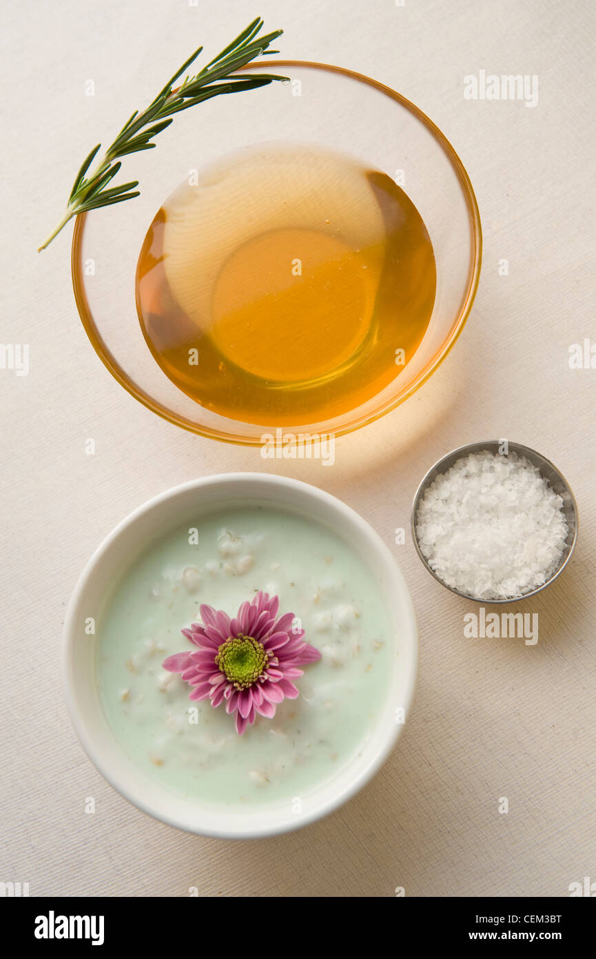 Download Honey Face Mask High Resolution Stock Photography And Images Alamy PSD Mockup Templates