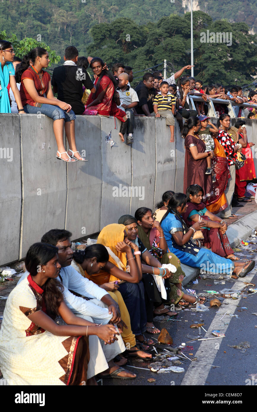 Crowd watching the Thaipusam Hindu Festival at Batu Caves. Batu Caves, Kuala Lumpur, Wilayah Persekutuan, Malaysia Stock Photo