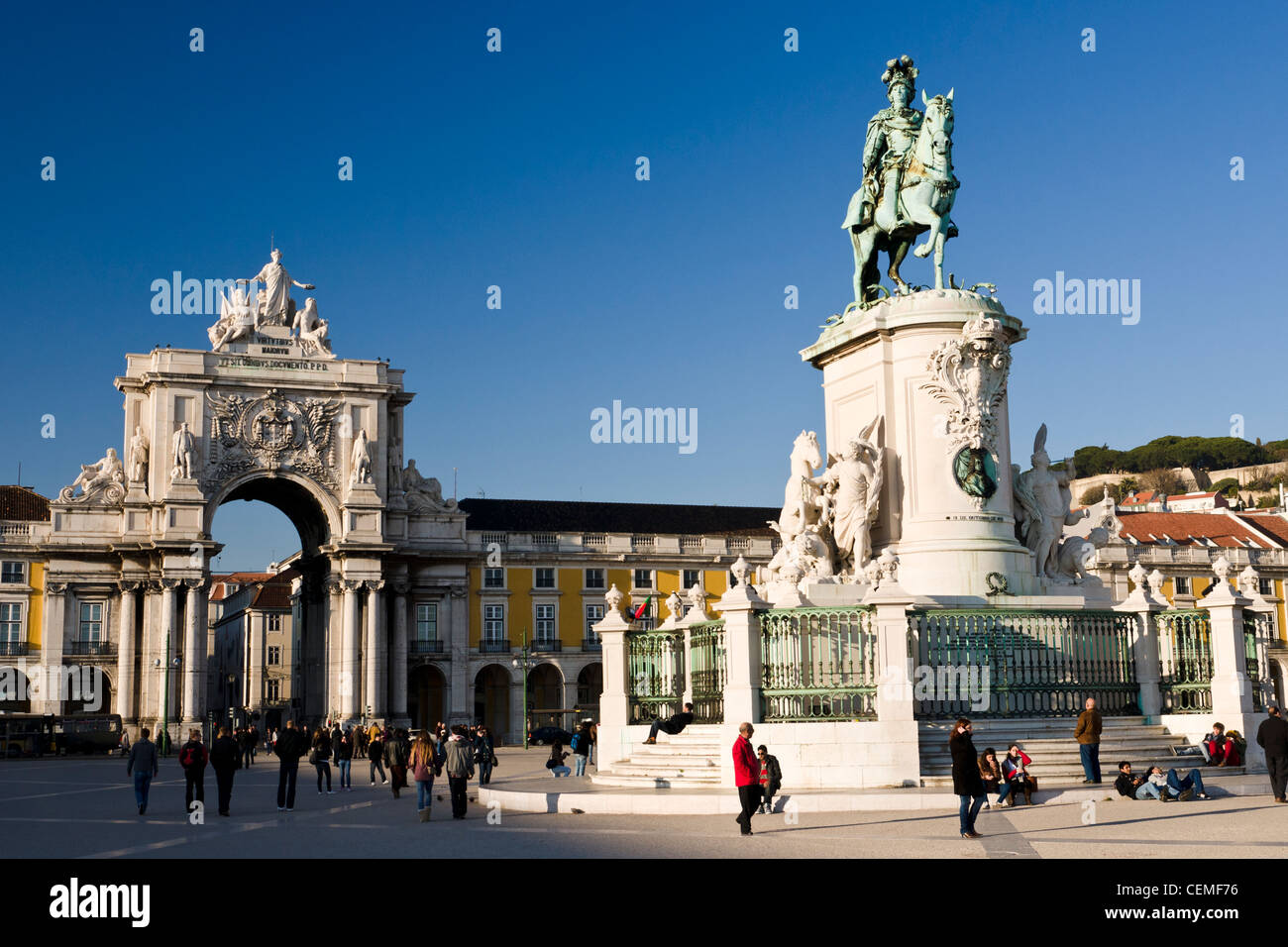 Triumphal arch and statue of King José I at Praça do Comércio, Lisbon, Portugal. Stock Photo