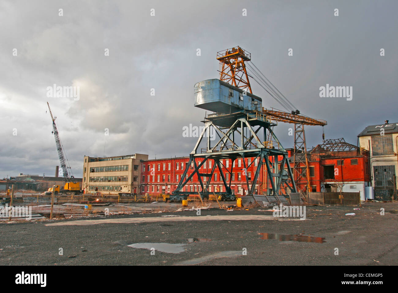 New York Shipyard IKEA Brooklyn NY empty dry dock Stock Photo Alamy