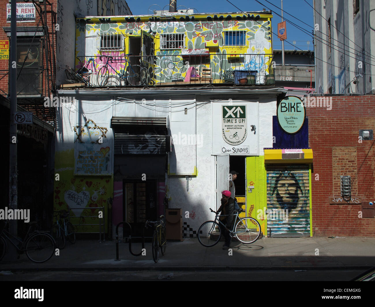 Bicycle rental shop, Brooklyn, New York Stock Photo Alamy