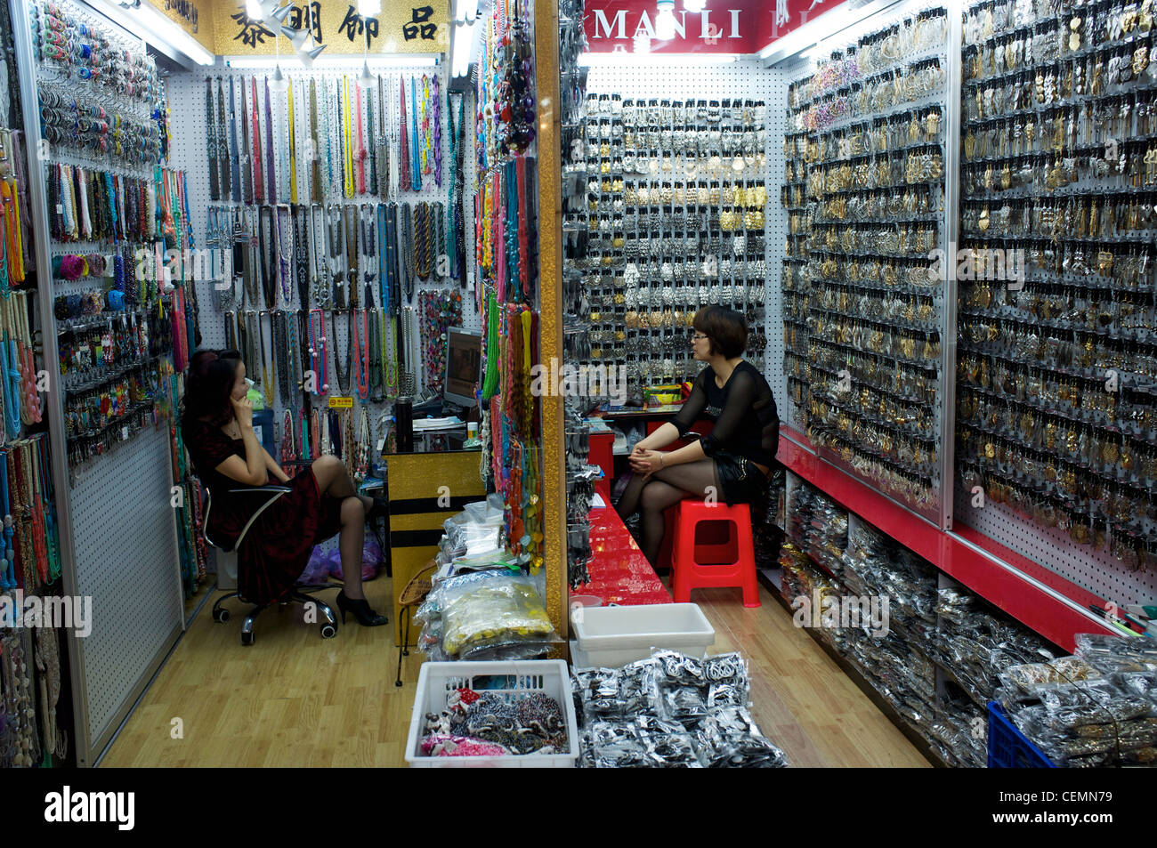 Fashion accessories are on sale in Yiwu Market in Yiwu, Zhejiang