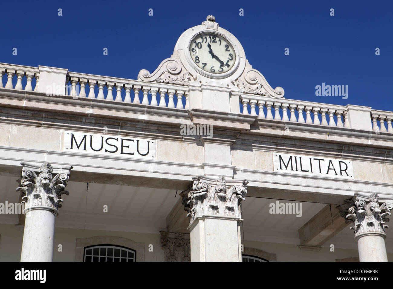 military-museum-hi-res-stock-photography-and-images-alamy
