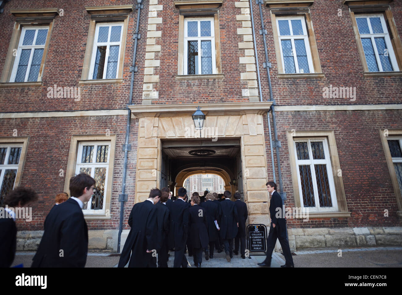 England, Berkshire, Eton, Students entering Eton College Stock Photo