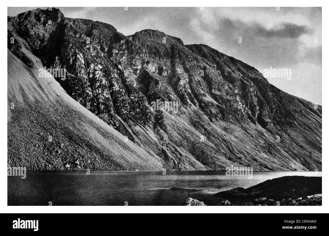 Scree Cliff Wast Water Wastwater lake Wasdale valley Lake District National Park England Mountains Mountain Grag Fell Stock Photo