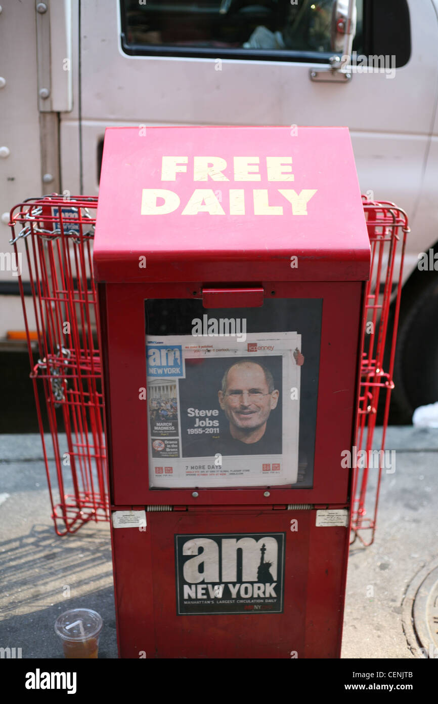 Newspaper Vending Machine With The Am New York Showing The Headline Steve Jobs 1955 2011 Stock Photo Alamy Newspaper Vending Machine With The Am New York Showing The Headline Steve Jobs 1955 2011 Stock Photo Alamy