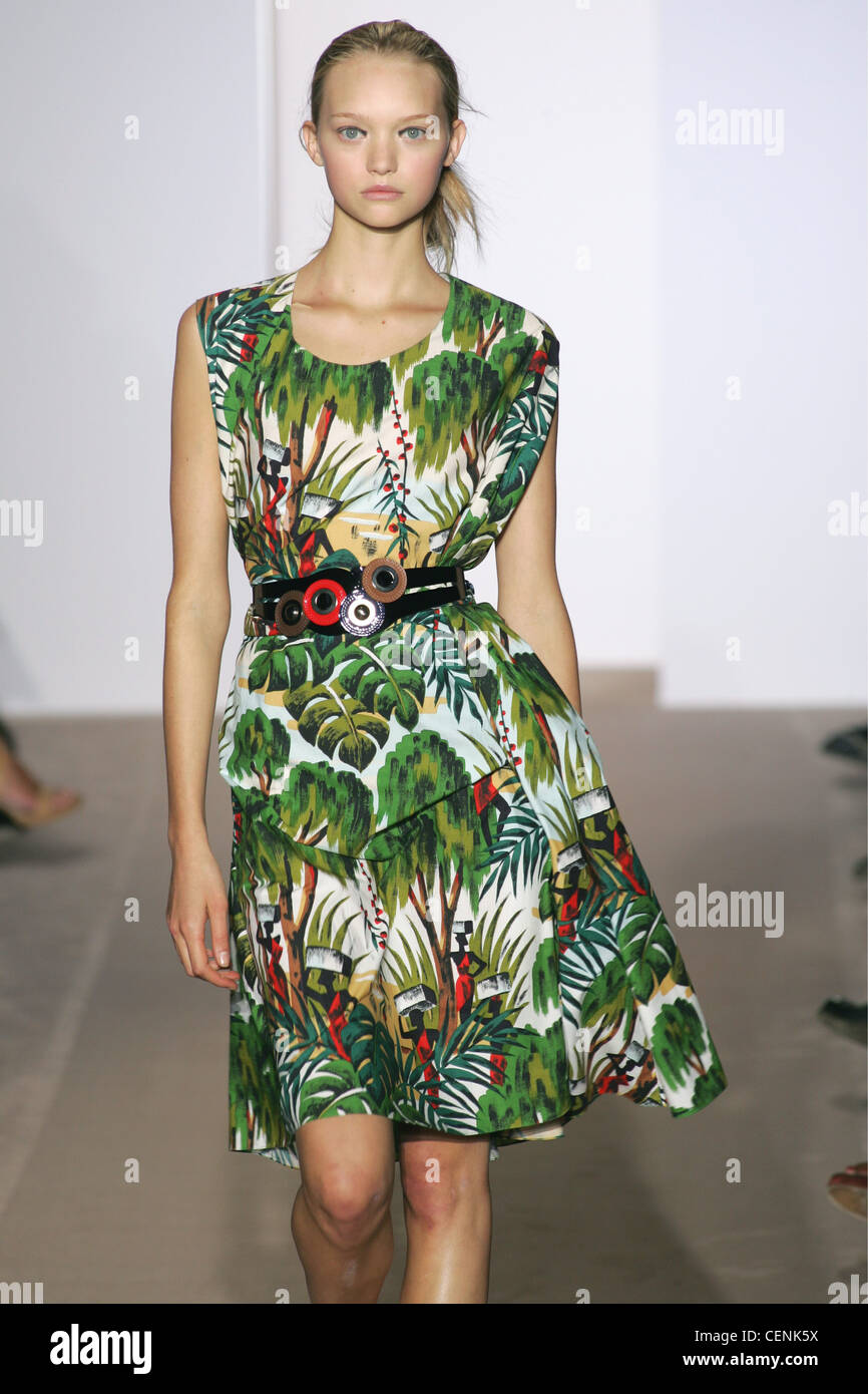 Marni Milan Ready to Wear S S Australian model Gemma Ward wearing sleeveless patterned green dress and patent leather belt Stock Photo