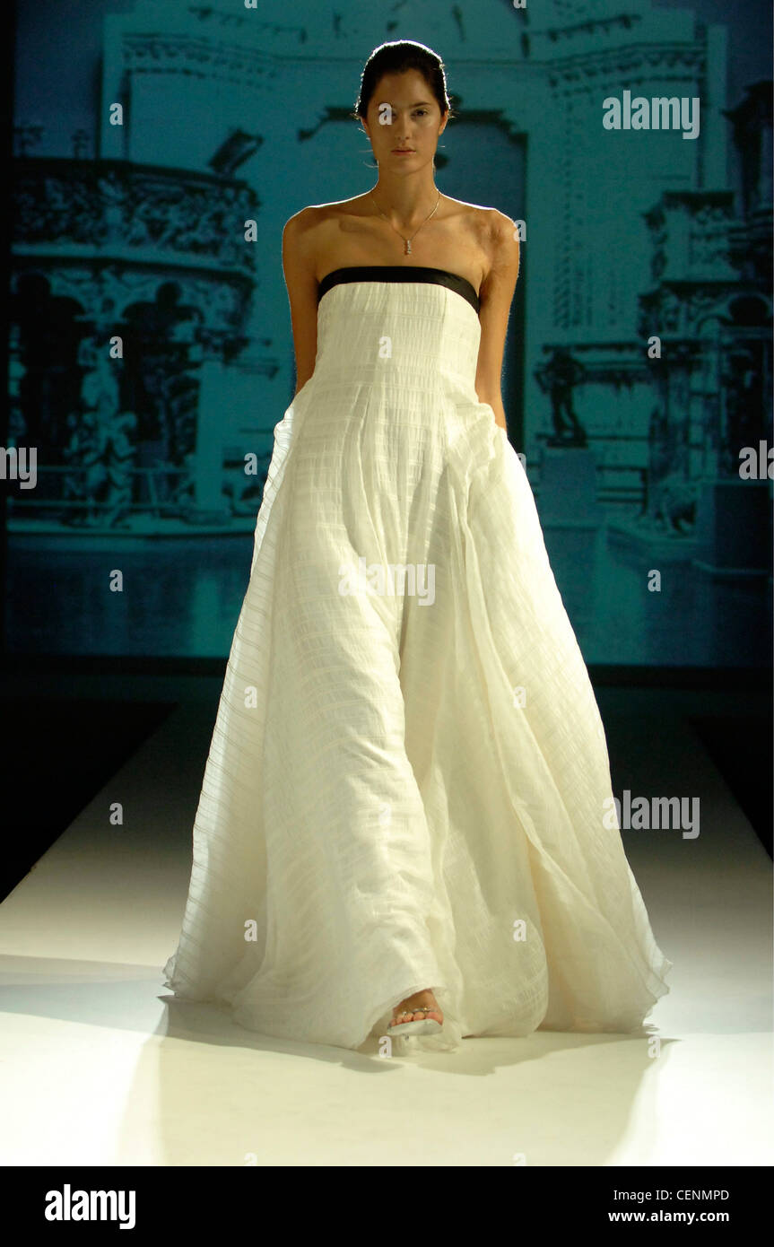 Aimee McWilliams London Ready to Wear Spring Summer Strapless floor