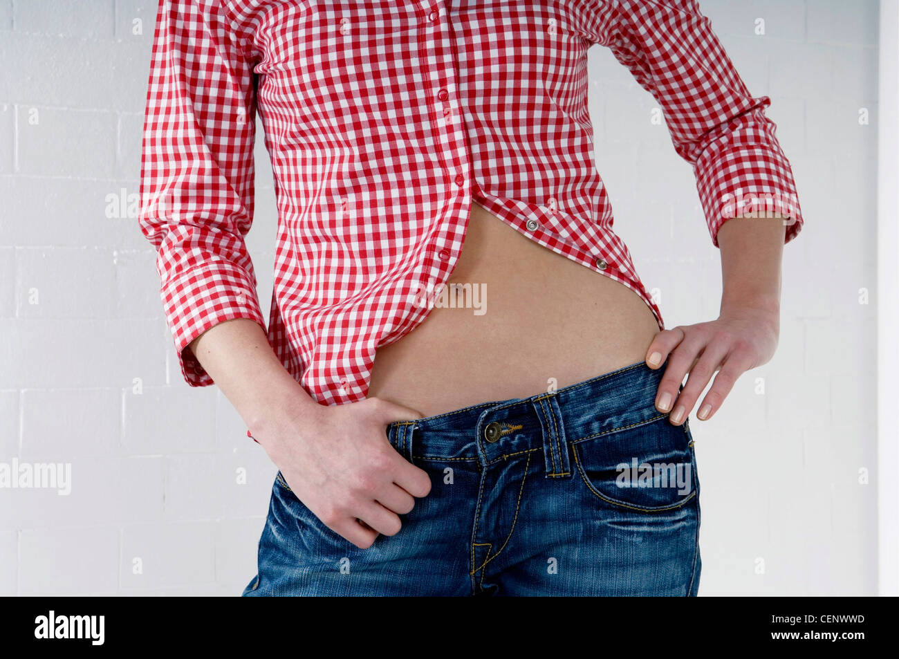 belly button shirt girl