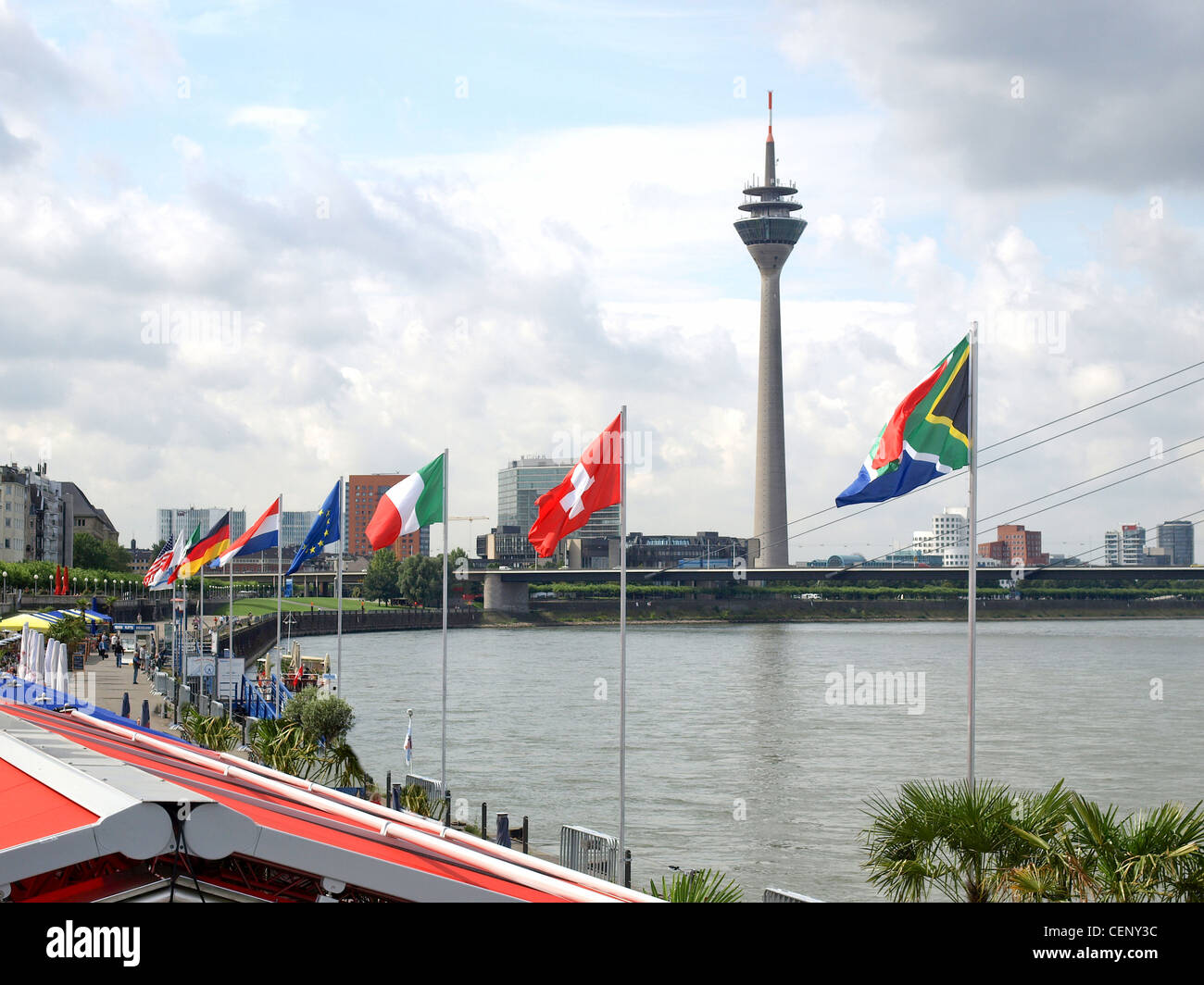 Duesseldorf panorama with river Rhein (Rhine), Germany Stock Photo - Alamy