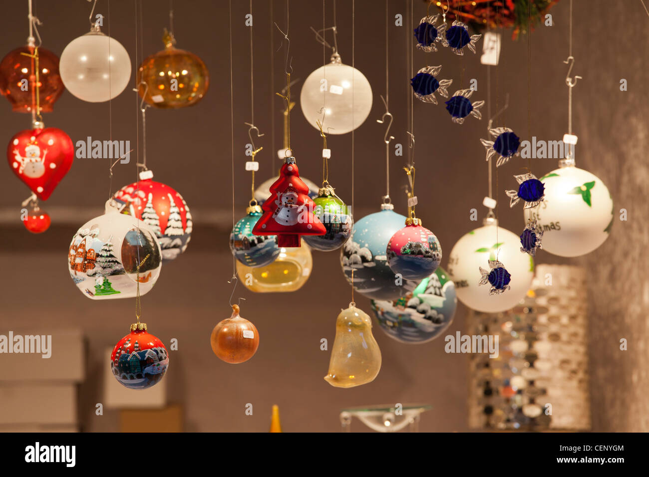 Baubles hi-res stock photography and images - Alamy